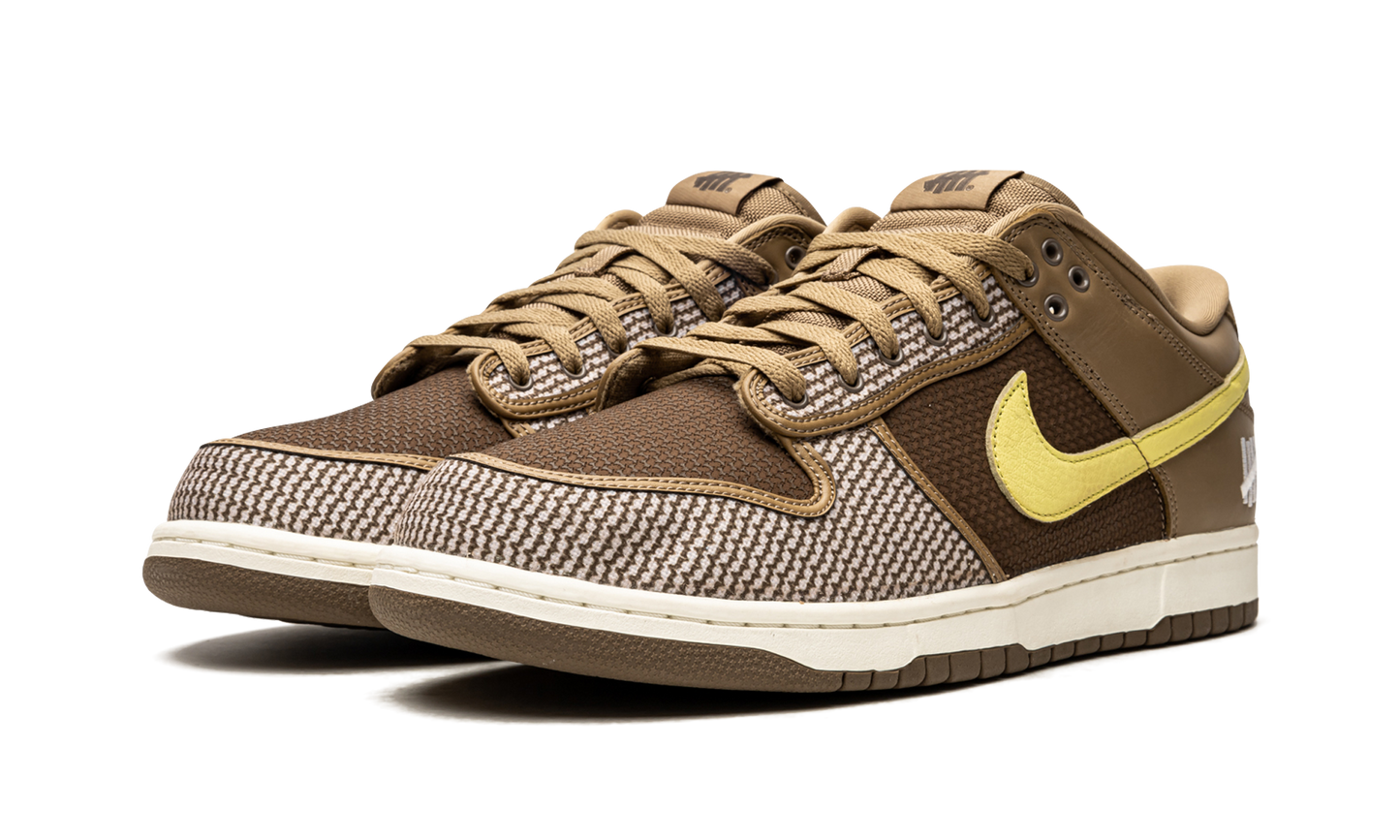 Dunk Low SP "Undefeated - Canteen" DH3061 200
