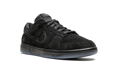 Dunk Low SP "Undefeated - Black" DO9329 001