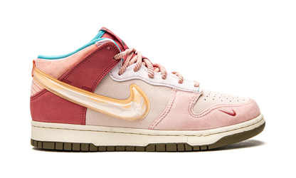 Dunk Mid "Social Status - Strawberry Chocolate" DJ1173 600