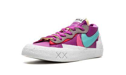 Blazer Low "Sacai - Kaws Purple Dusk" DM7901 500