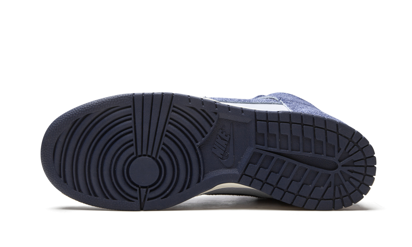 Dunk High SP "Notre - Blue Void" CW3092 400