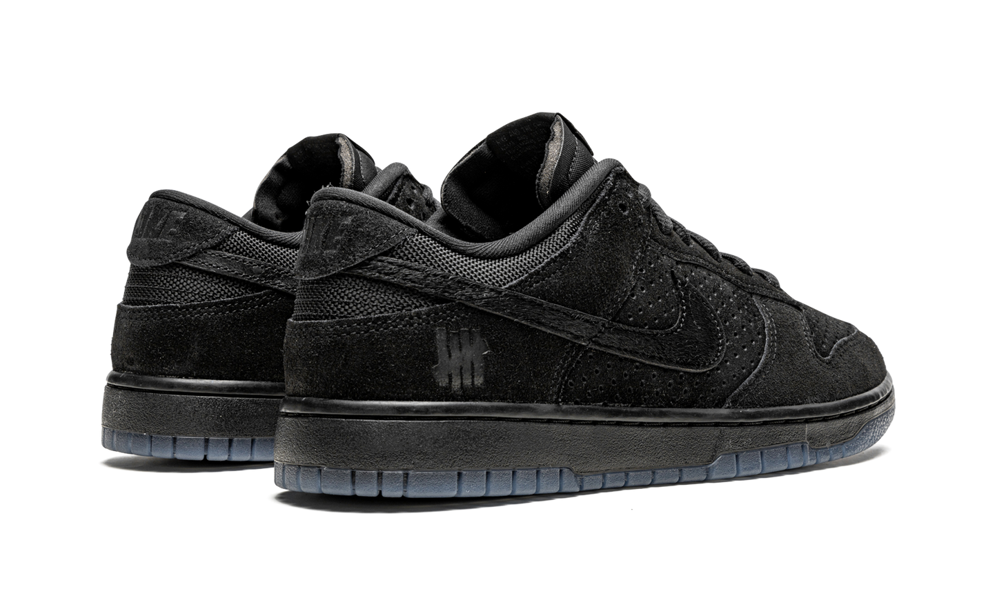 Dunk Low SP "Undefeated - Black" DO9329 001