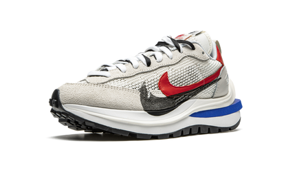 VaporWaffle "Sacai - Sport Fuchsia" CV1363 100