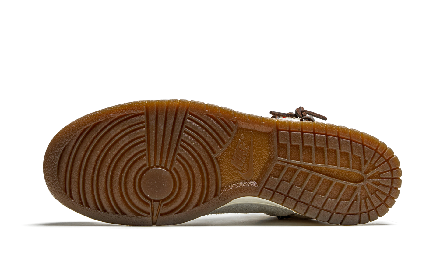 Dunk High "Bodega - Friends & Family" CZ8125 100