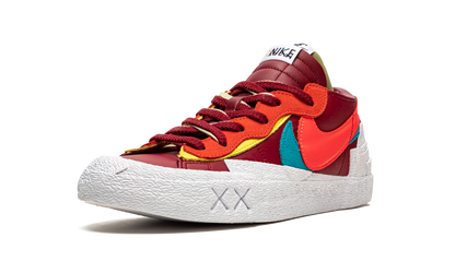 Blazer Low "Sacai - Kaws Red" DM7901 600