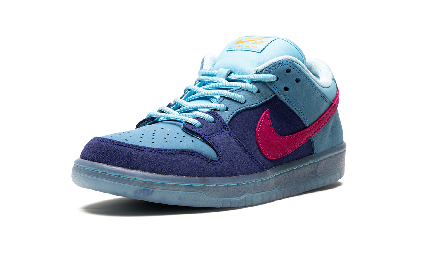 SB Dunk Low "Run The Jewels" DO9404 400