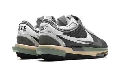 Cortez "sacai - Cool Grey" DQ0581 001